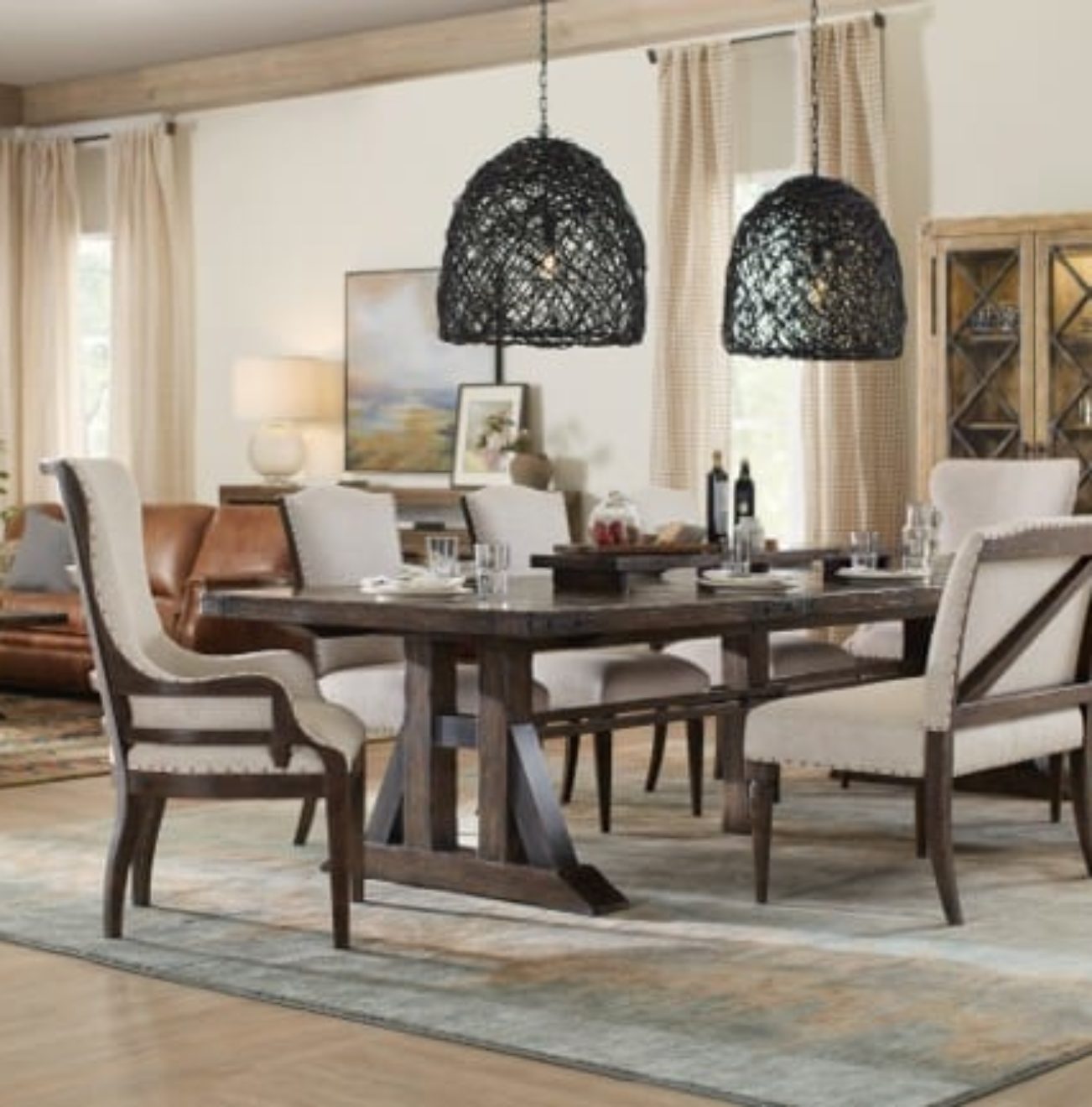 Hooker 1618-75207-019-500-710-diningroom